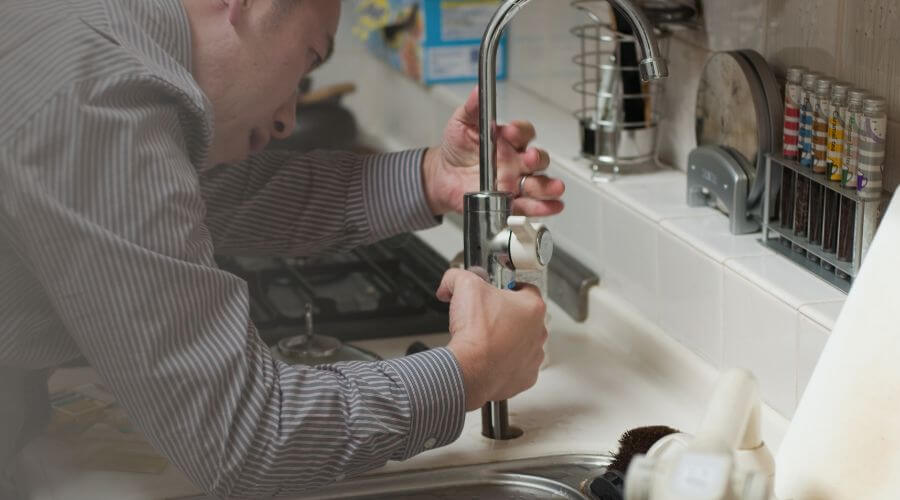 Expert burst pipe repair services in Mineral Bluff, GA
